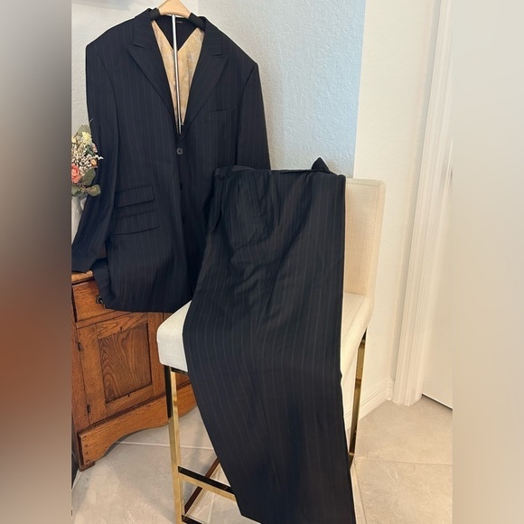 Tiglio 2pc Suit Super Merino’s Extrafine 150's SAMBUCA dual blue/gray Pinstripe - Picture 1 of 10